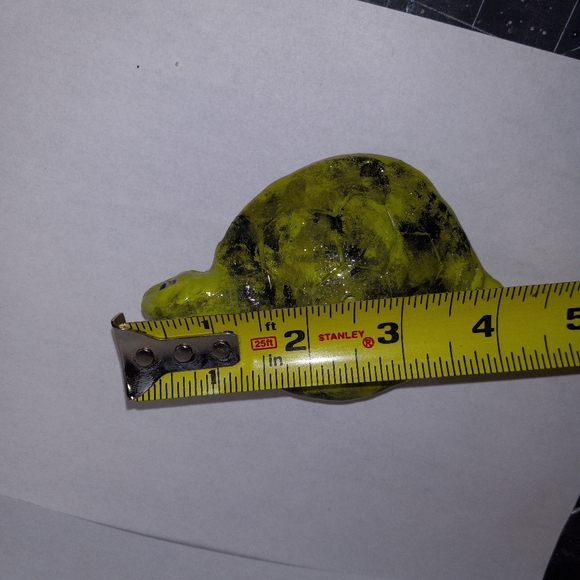 Turtle incense holder with green eyes - Picture 8 of 8